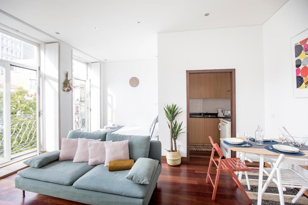 Bonjardim Studio W/ Balcony By Lovelystay ปอร์โต ภายนอก รูปภาพ