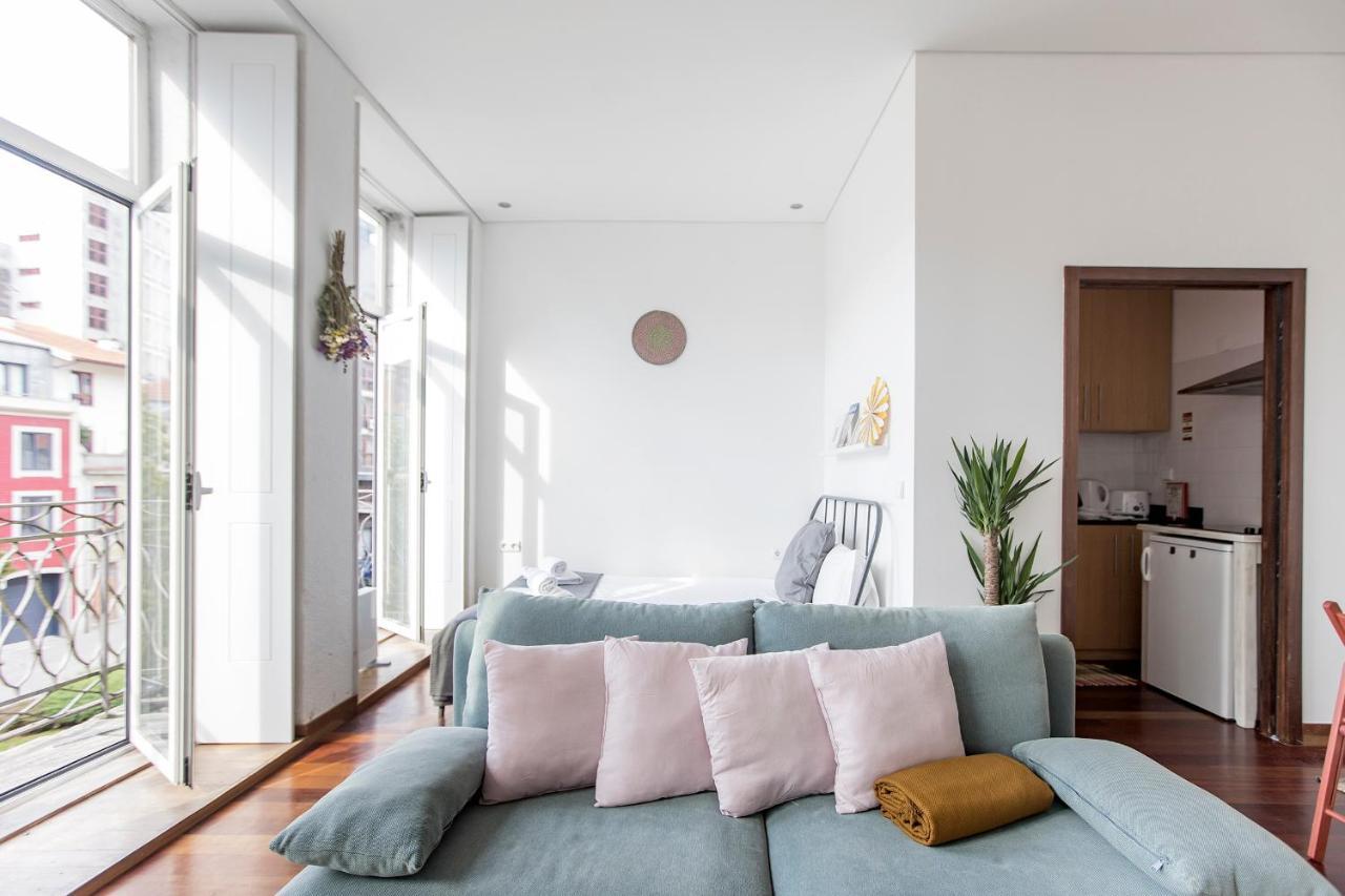 Bonjardim Studio W/ Balcony By Lovelystay ปอร์โต ภายนอก รูปภาพ