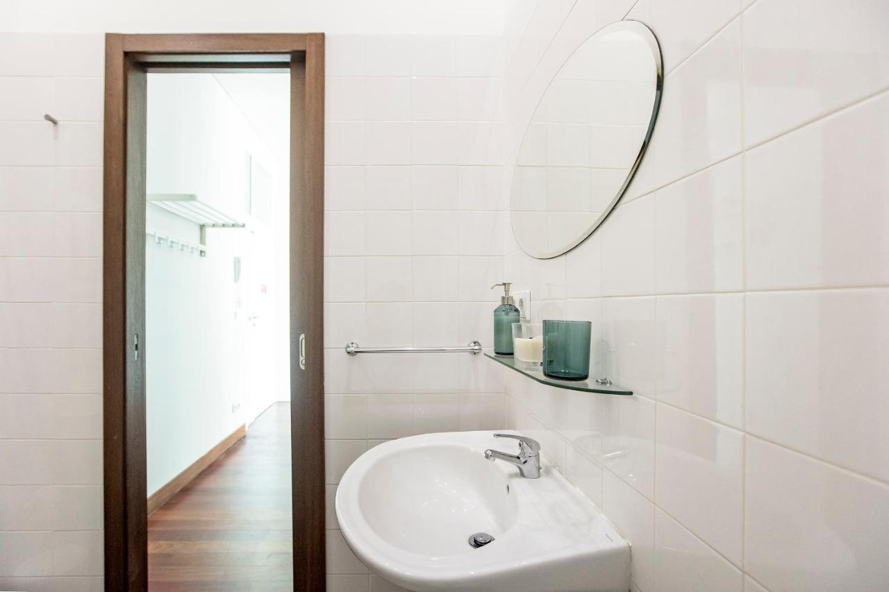 Bonjardim Studio W/ Balcony By Lovelystay ปอร์โต ภายนอก รูปภาพ